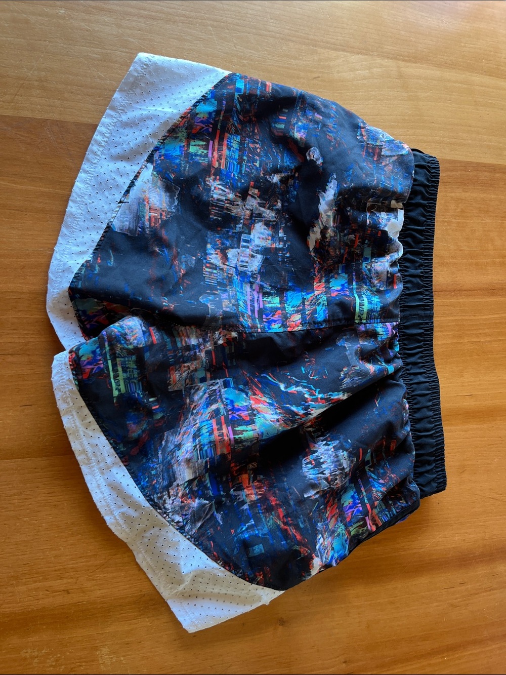 Under Armour Black Multicolor Athletic Shorts - Picture 2 of 3